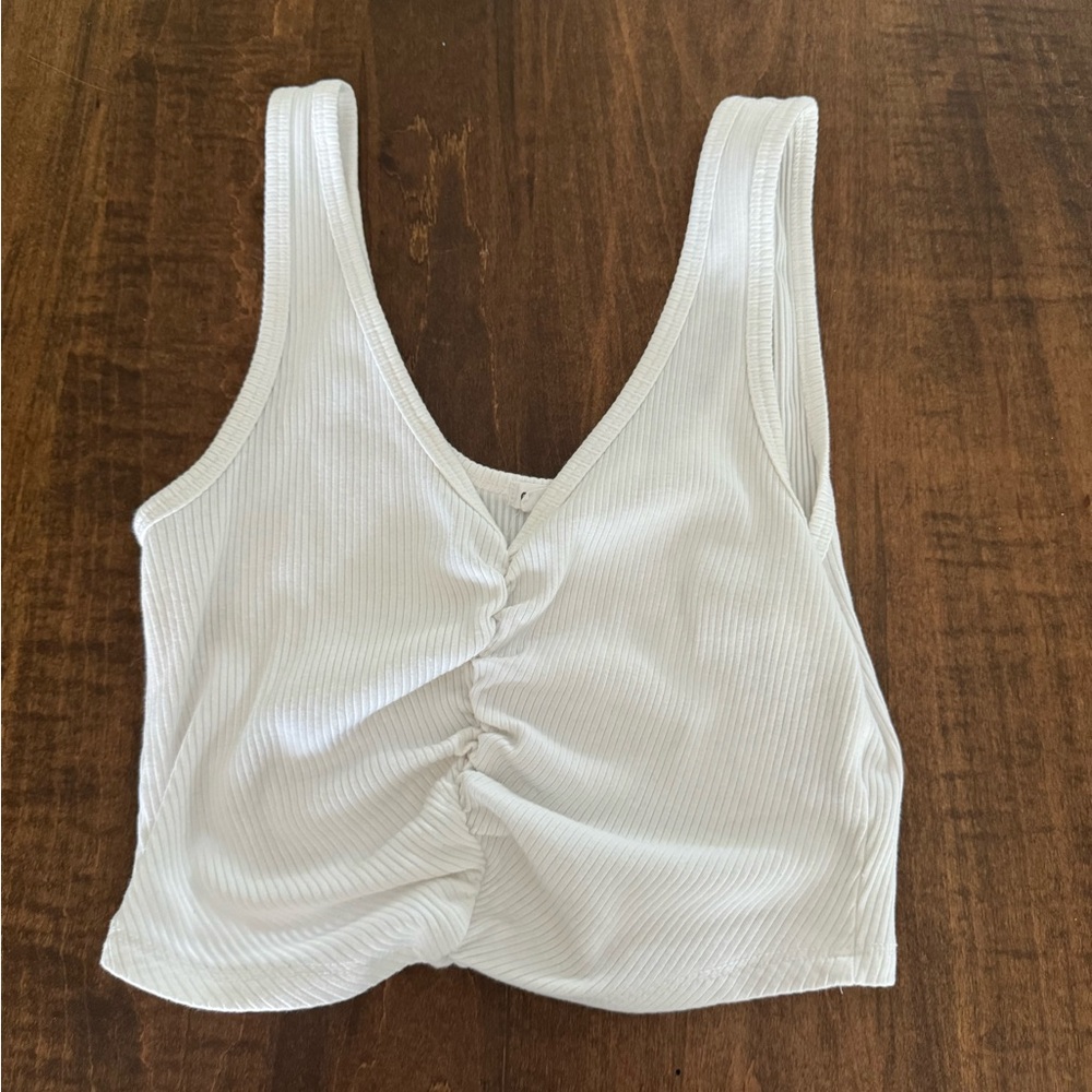 Garage white tank top size medium